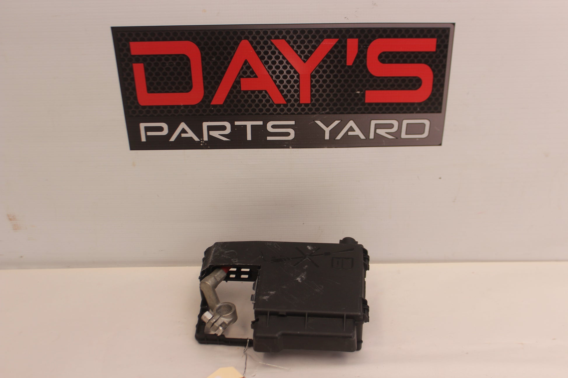 2016 Cadillac ATS-V Positive Terminal Relay OEM - Day's Parts Yard