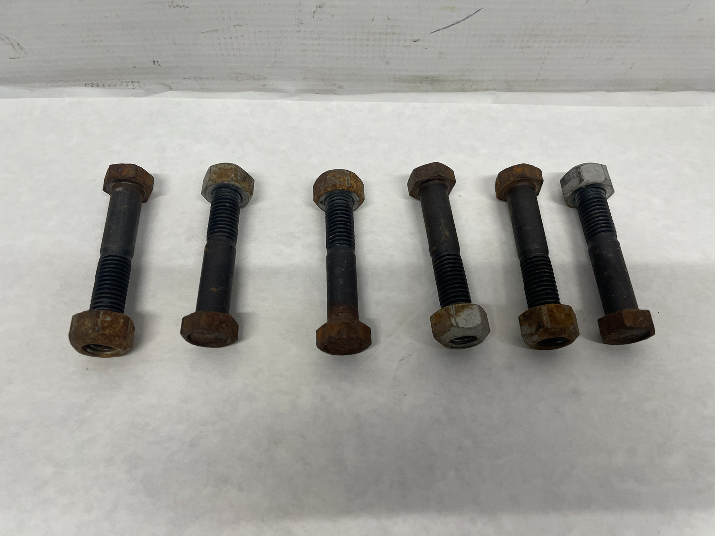 2009 Pontiac G8 GT Driveshaft Drive Shaft Propeller Hardware Nuts Bolts OEM