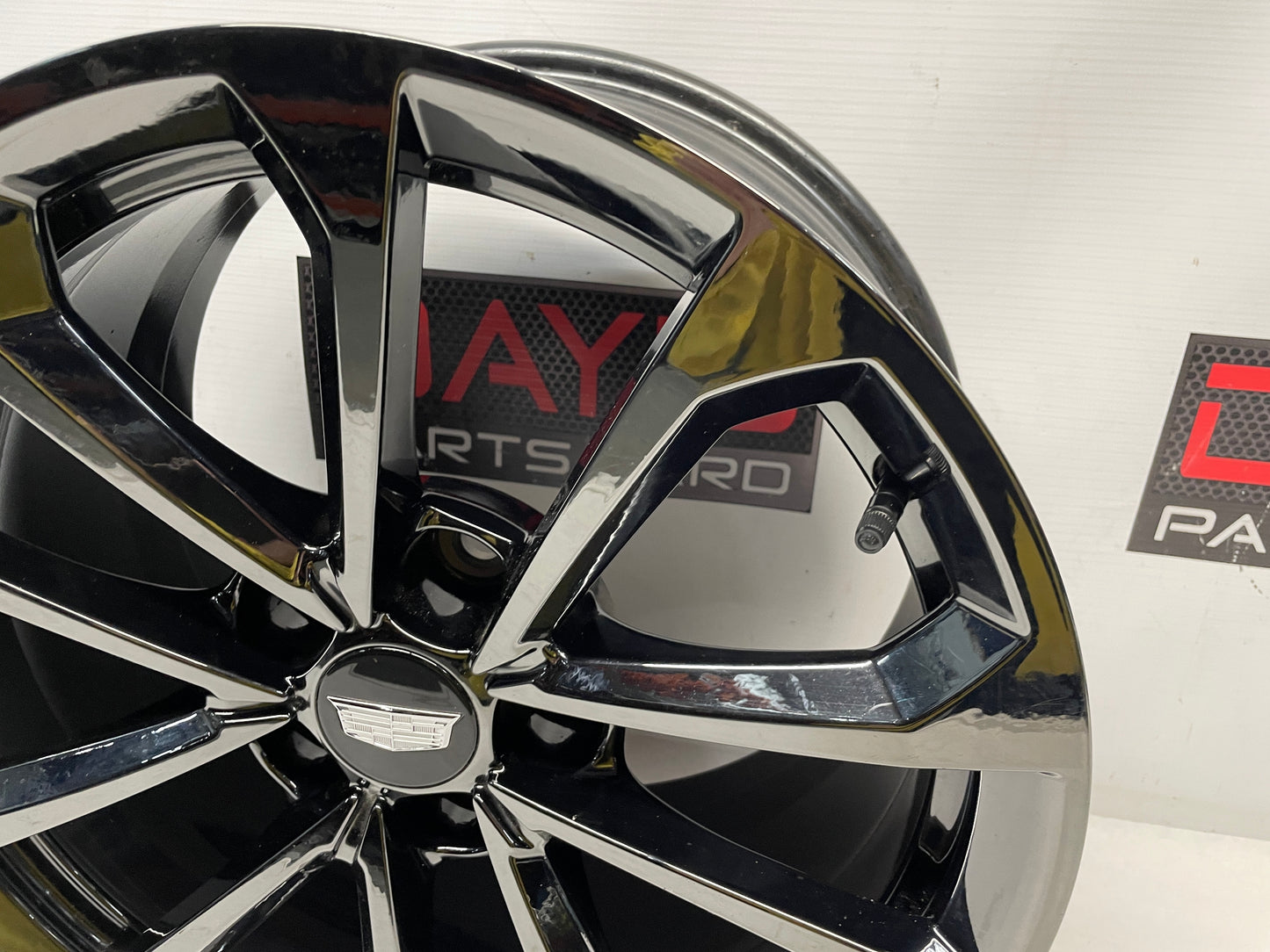 2017 Cadillac ATS-V Coupe Factory OEM Rear Wheel 18X9.5