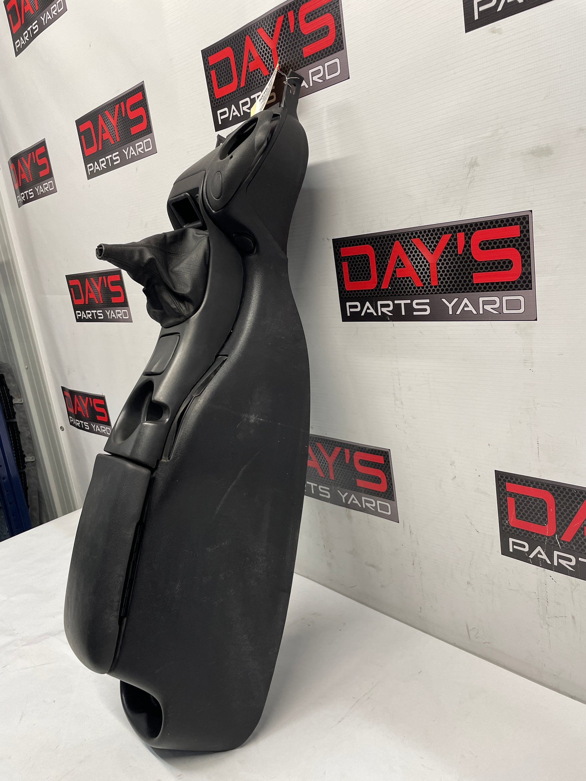 2000 Chevy Camaro Z28 Complete Center Console Arm Rest Assembly Black Ebony OEM - Day's Parts Yard