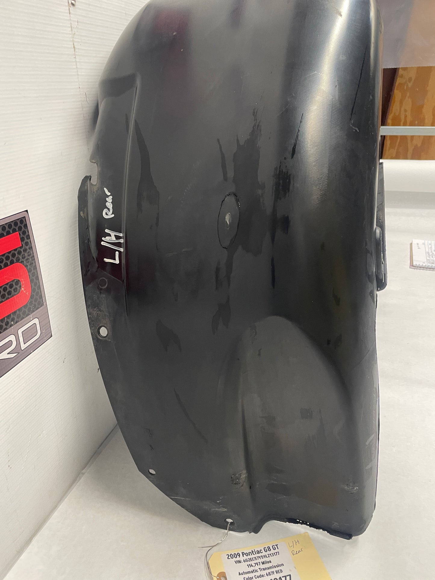 2009 Pontiac G8 GT LH Driver Rear Fender Wheel Well Liner House OEM