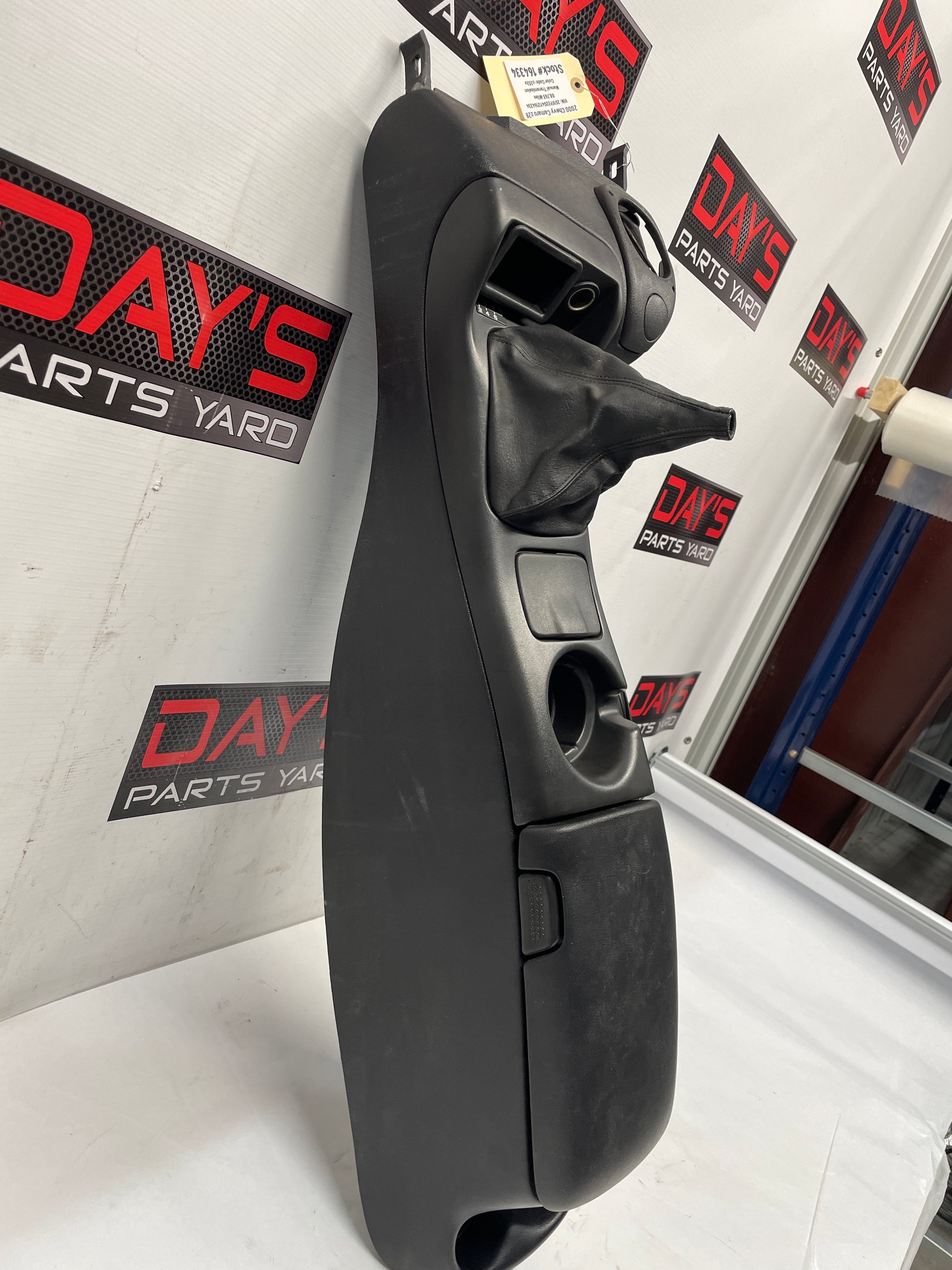 2000 Chevy Camaro Z28 Complete Center Console Arm Rest Assembly Black Ebony OEM - Day's Parts Yard