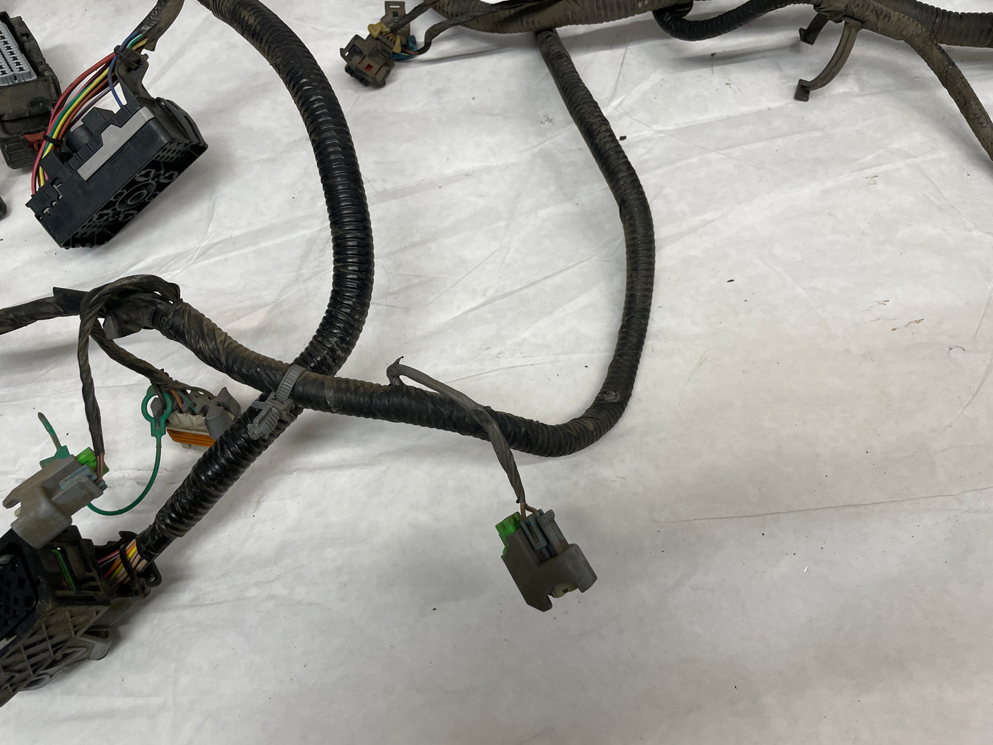 2011 Chevy Camaro SS Engine Motor Manual Transmission Wire Wiring Harness OEM