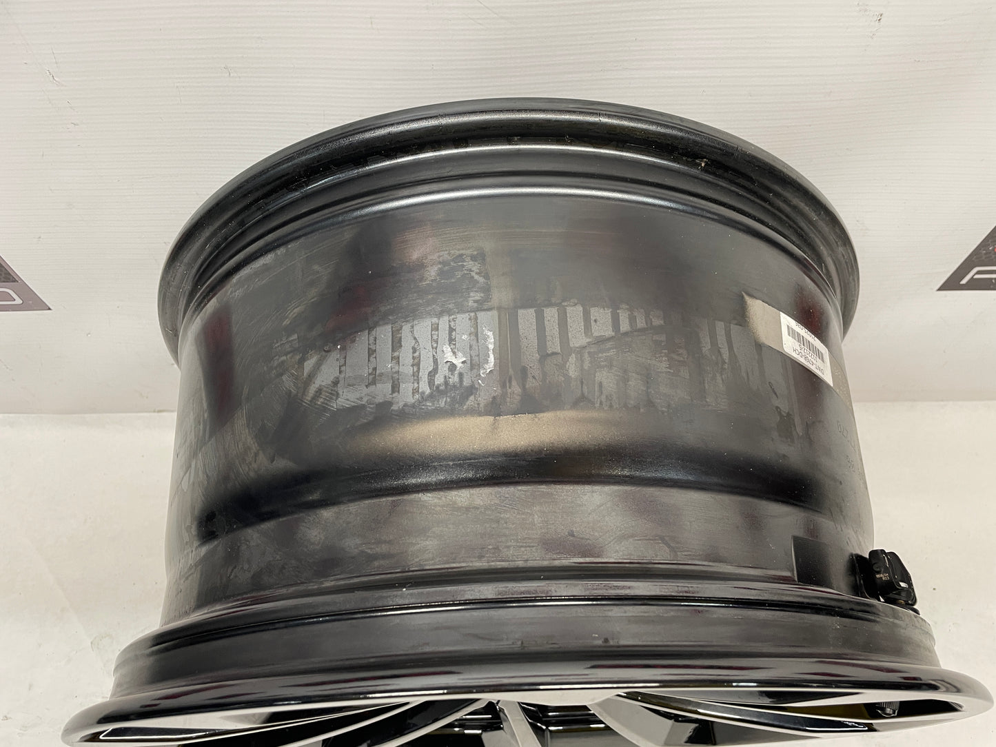 2017 Cadillac ATS-V Coupe Factory OEM Rear Wheel 18X9.5