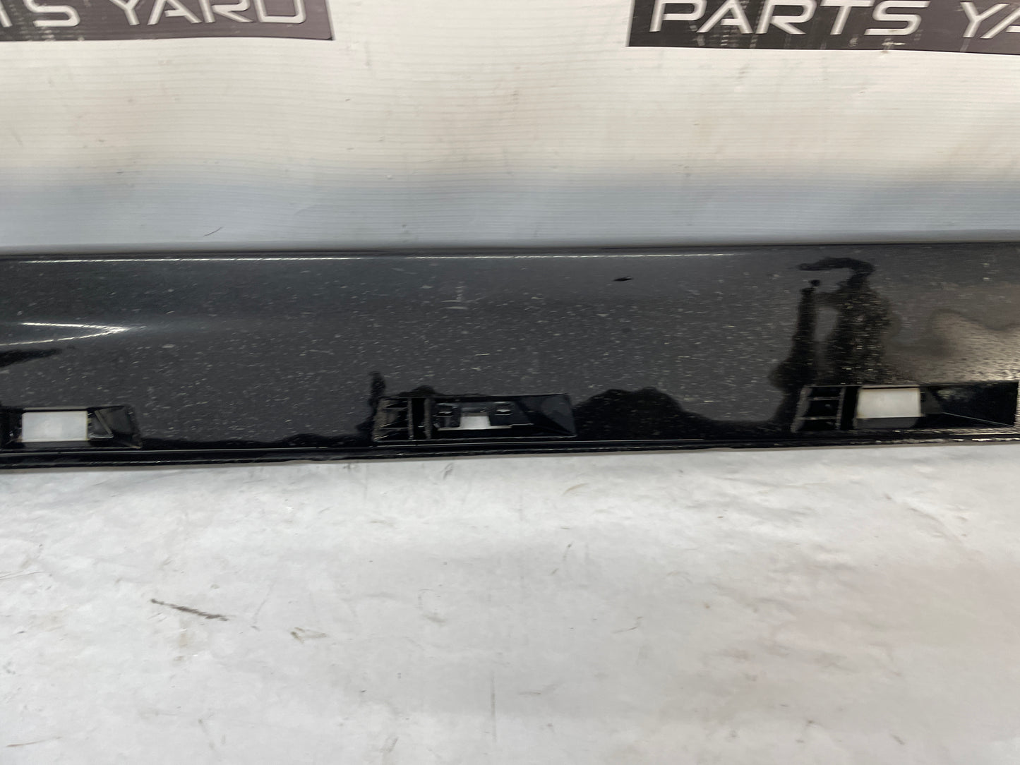 2009 Pontiac G8 GT RH Passenger Rocker Molding Side Skirt Panel Trim Black OEM