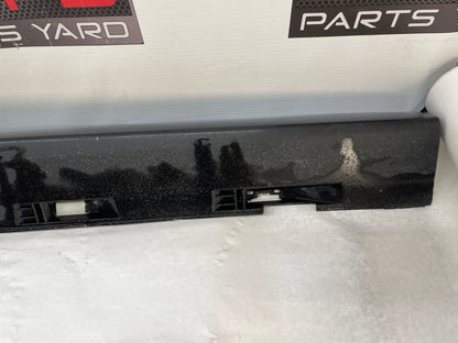 2009 Pontiac G8 GT RH Passenger Rocker Molding Side Skirt Panel Trim Black OEM