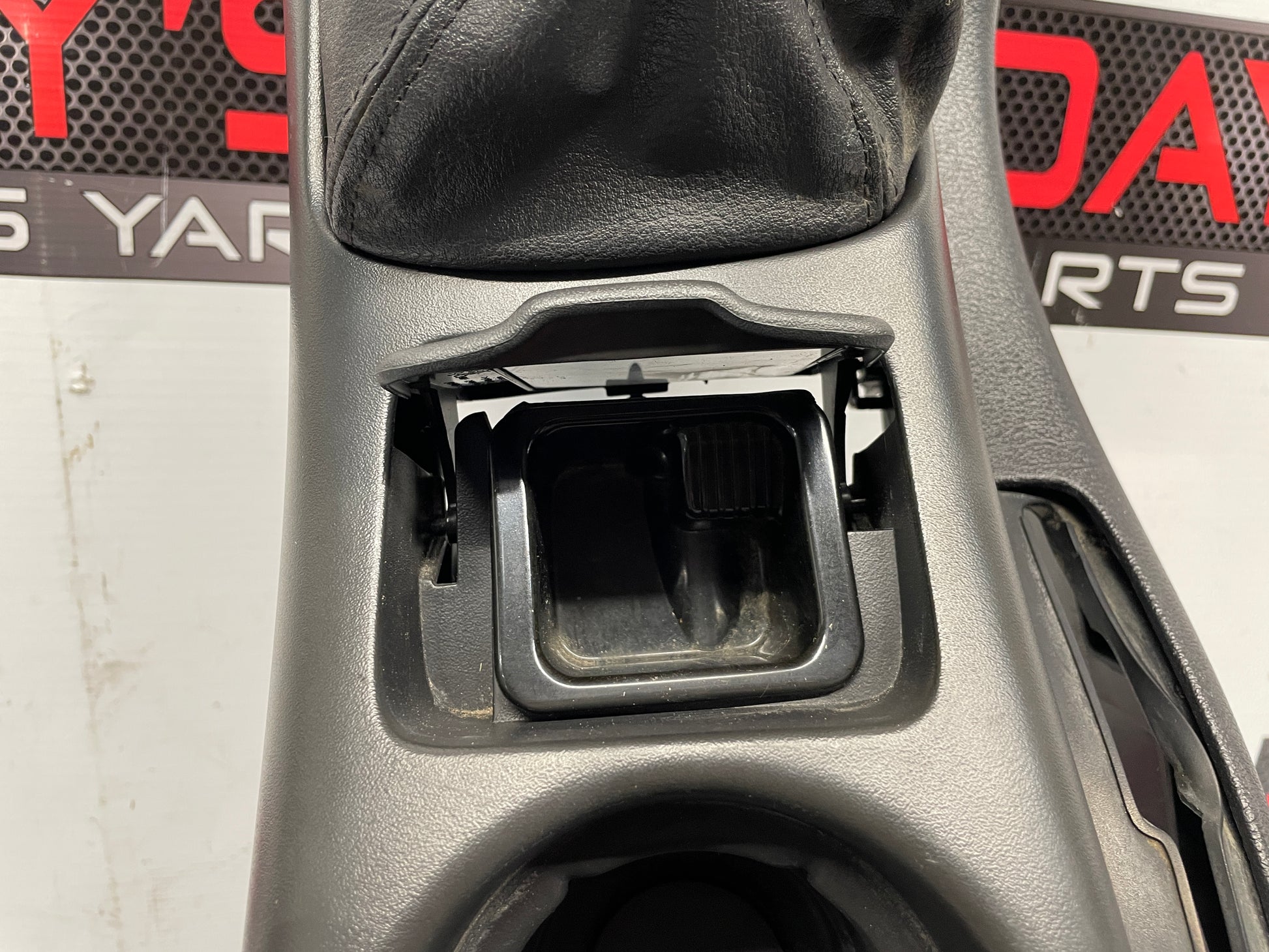 2000 Chevy Camaro Z28 Complete Center Console Arm Rest Assembly Black Ebony OEM - Day's Parts Yard
