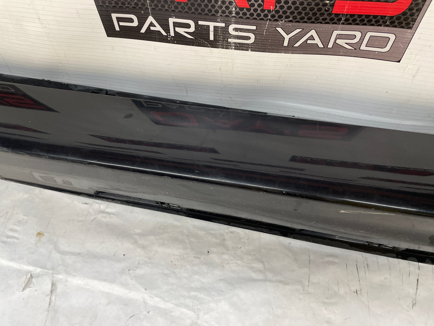 2009 Pontiac G8 GT LH Driver Rocker Molding Side Skirt Panel Black OEM