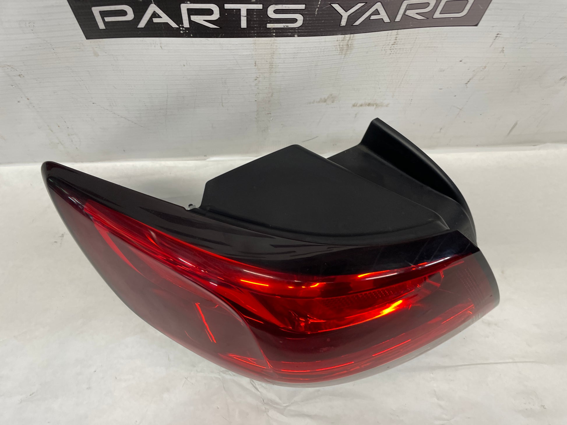 2014 Chevy SS Sedan LH Driver Outer Taillight Tail Light Lamp OEM - Day's Parts Yard