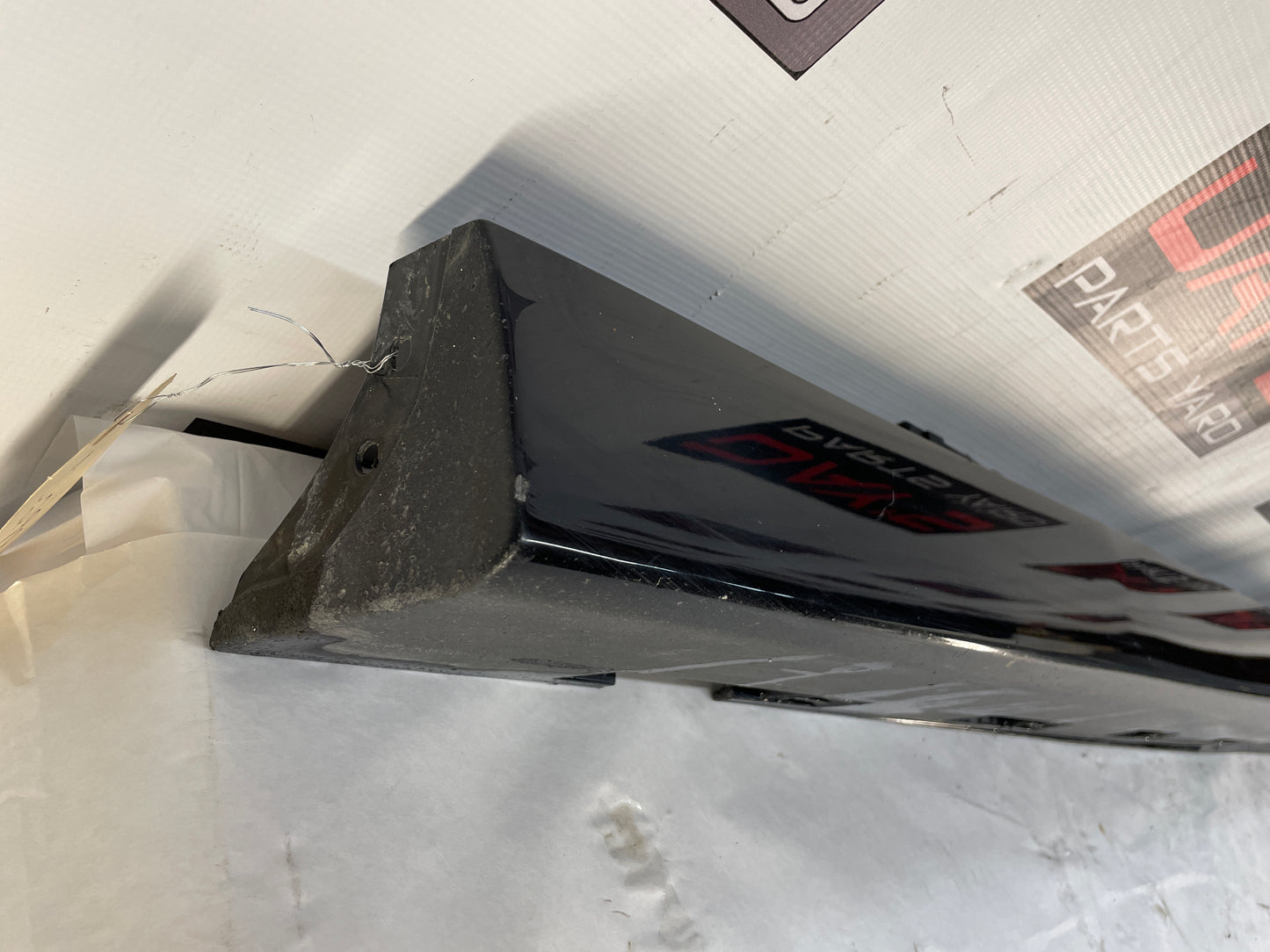 2009 Pontiac G8 GT LH Driver Rocker Molding Side Skirt Panel Black OEM