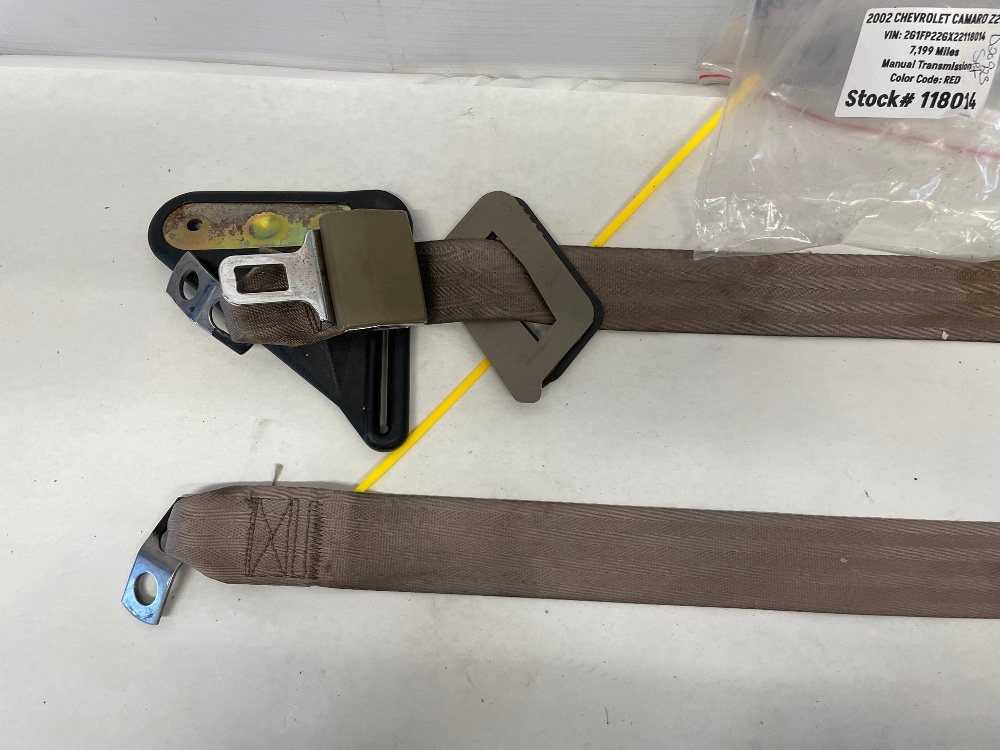 2002 Chevy Camaro Z28 Rear RH & LH Seatbelt Seat Belt Retractor Tan OEM - Day's Parts Yard
