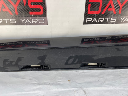 2009 Pontiac G8 GT LH Driver Rocker Molding Side Skirt Panel Black OEM