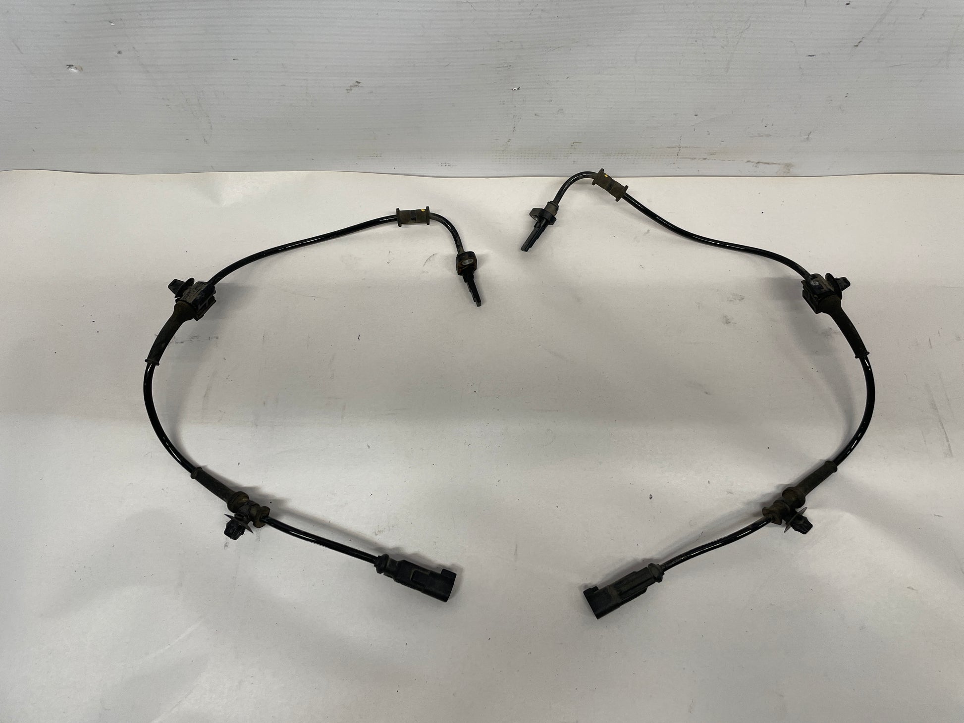 2017 Chevy SS Sedan Front RH & LH ABS Speed Sensor Wire - Day's Parts Yard