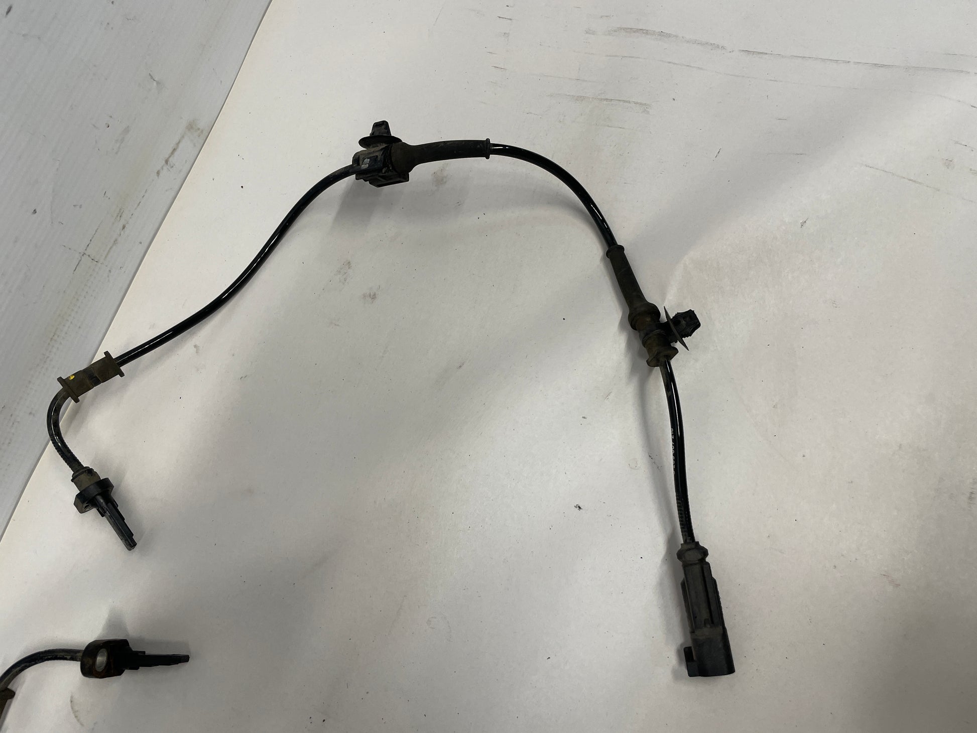 2017 Chevy SS Sedan Front RH & LH ABS Speed Sensor Wire - Day's Parts Yard