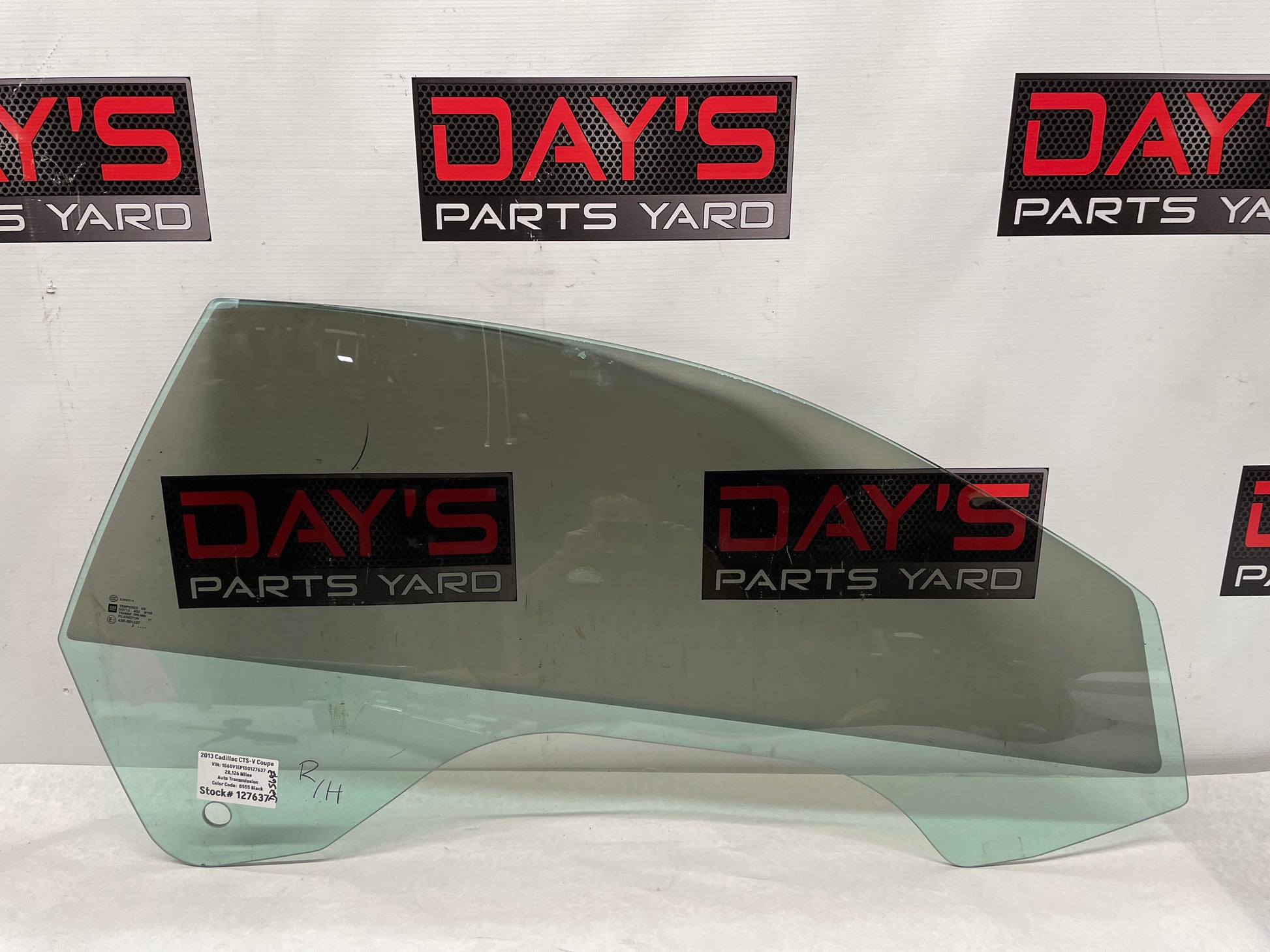 2013 Cadillac CTS-V CoupeRH Passenger Front Door Window Glass OEM - Day's Parts Yard