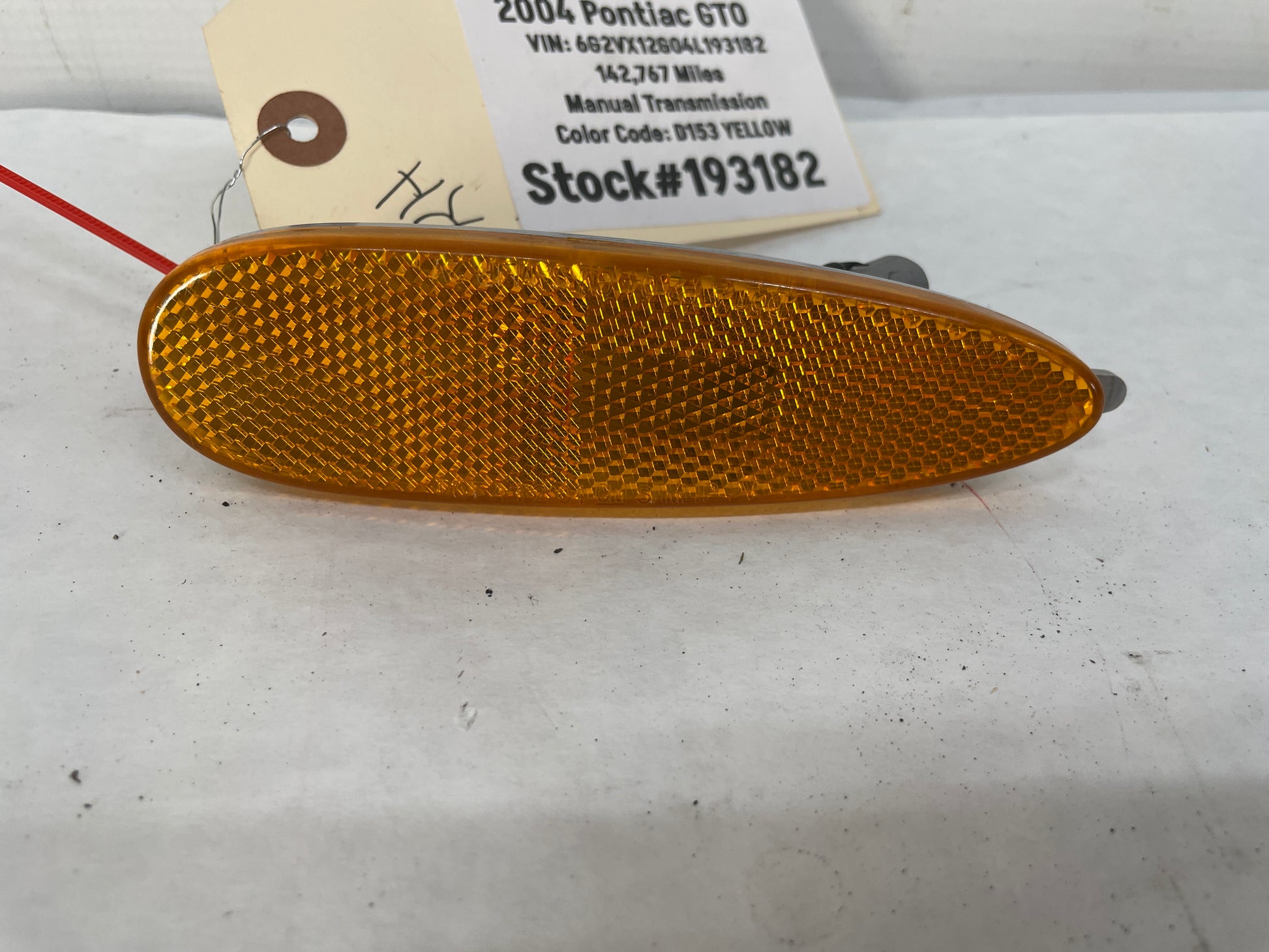 2004 Pontiac GTO LH Driver Side Marker Light Lamp w/ Socket OEM - Day's Parts Yard