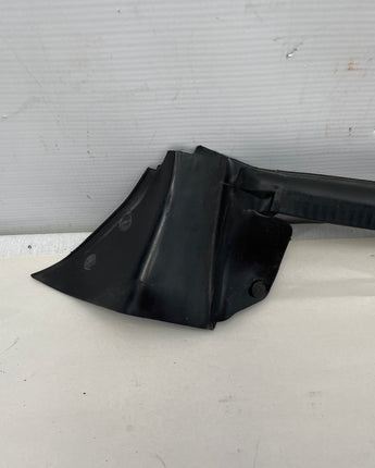 2010 Chevy Camaro SS Front RH Passenger Door Weather Strip Seal OEM