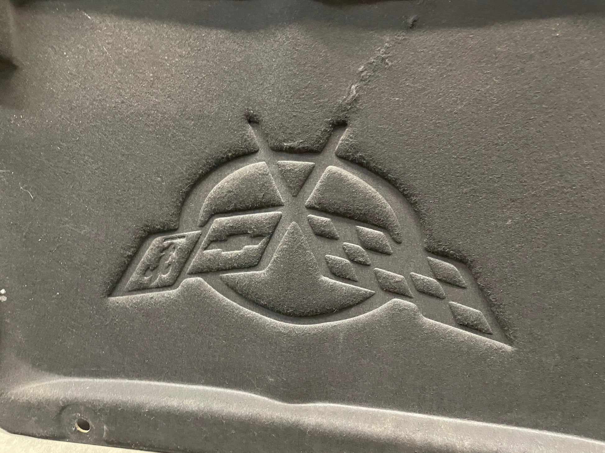 1999 Chevy C5 Corvette Under Hood Inlay Insulator Mat OEM LOCAL PICK UP - Day's Parts Yard