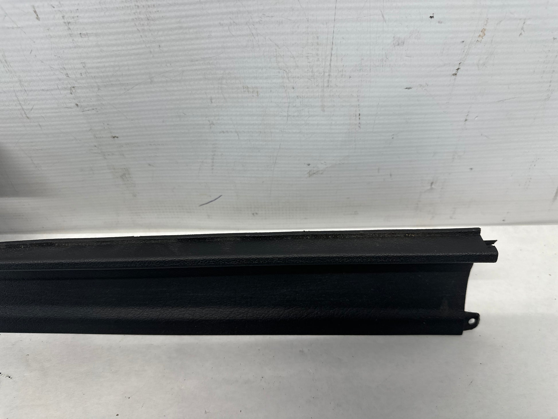 2006 Pontiac GTO Complete LH Driver 4pc Seat Rail Frame Trim Set OEM - Day's Parts Yard