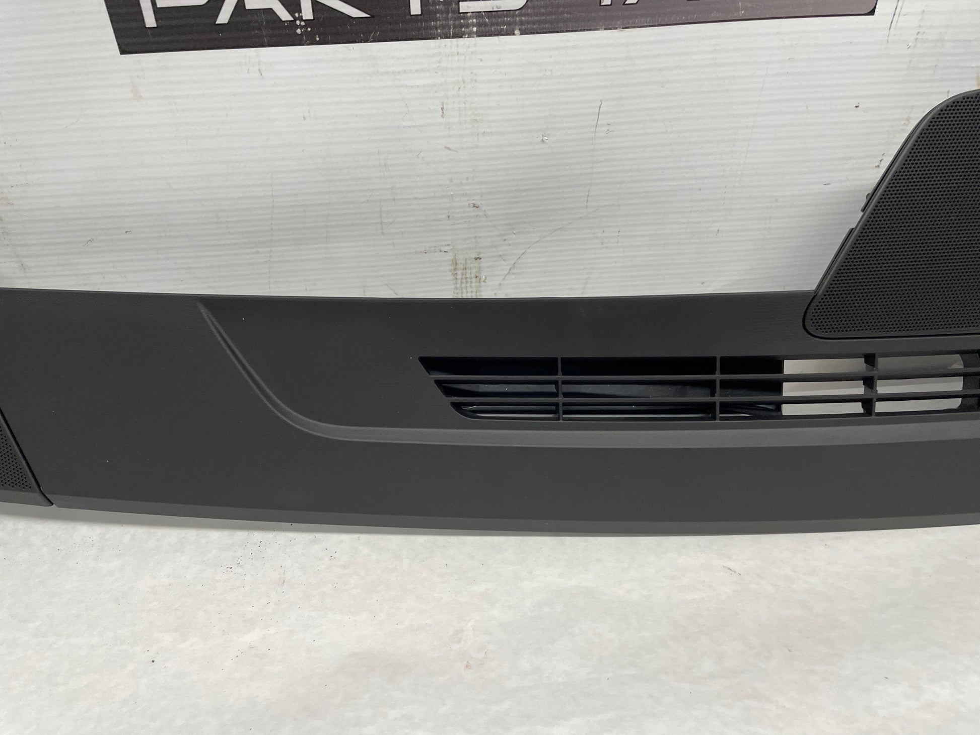 2013 Cadillac CTS-V Coupe Dashboard Dash Vent Windshield Defroster Trim Panel OEM - Day's Parts Yard