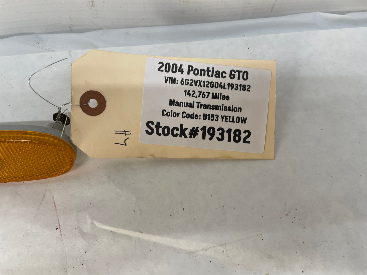 2004 Pontiac GTO LH Driver Side Marker Light Lamp w/ Socket OEM - Day's Parts Yard