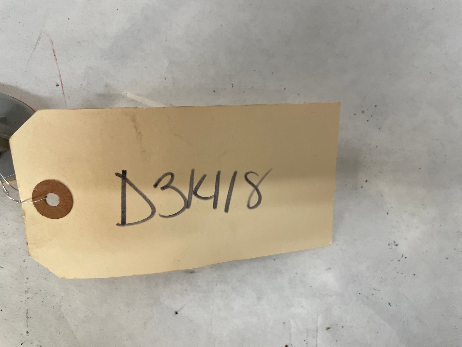 2004 Pontiac GTO LH Driver Side Marker Light Lamp w/ Socket OEM - Day's Parts Yard