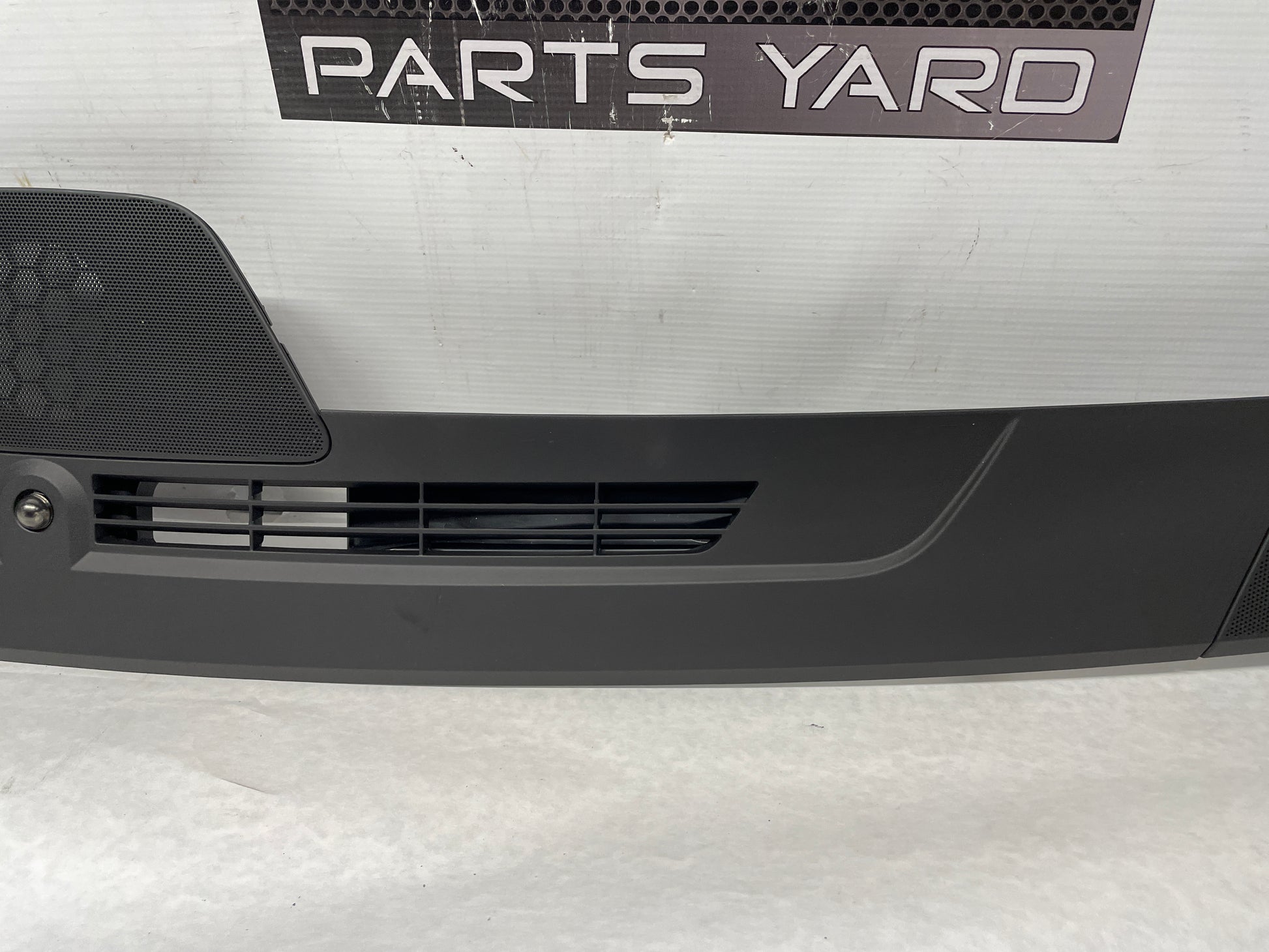 2013 Cadillac CTS-V Coupe Dashboard Dash Vent Windshield Defroster Trim Panel OEM - Day's Parts Yard