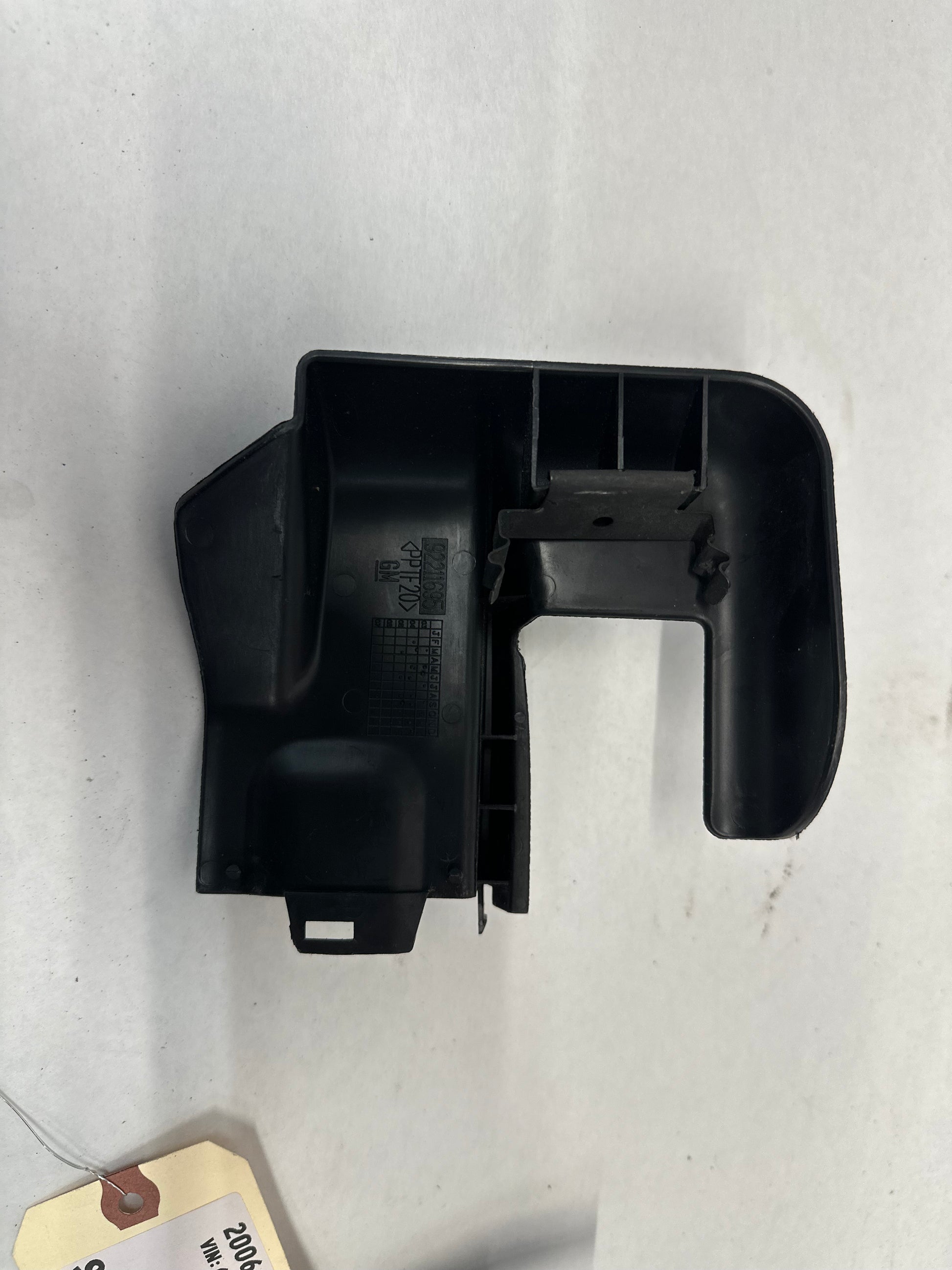 2006 Pontiac GTO Complete LH Driver 4pc Seat Rail Frame Trim Set OEM - Day's Parts Yard