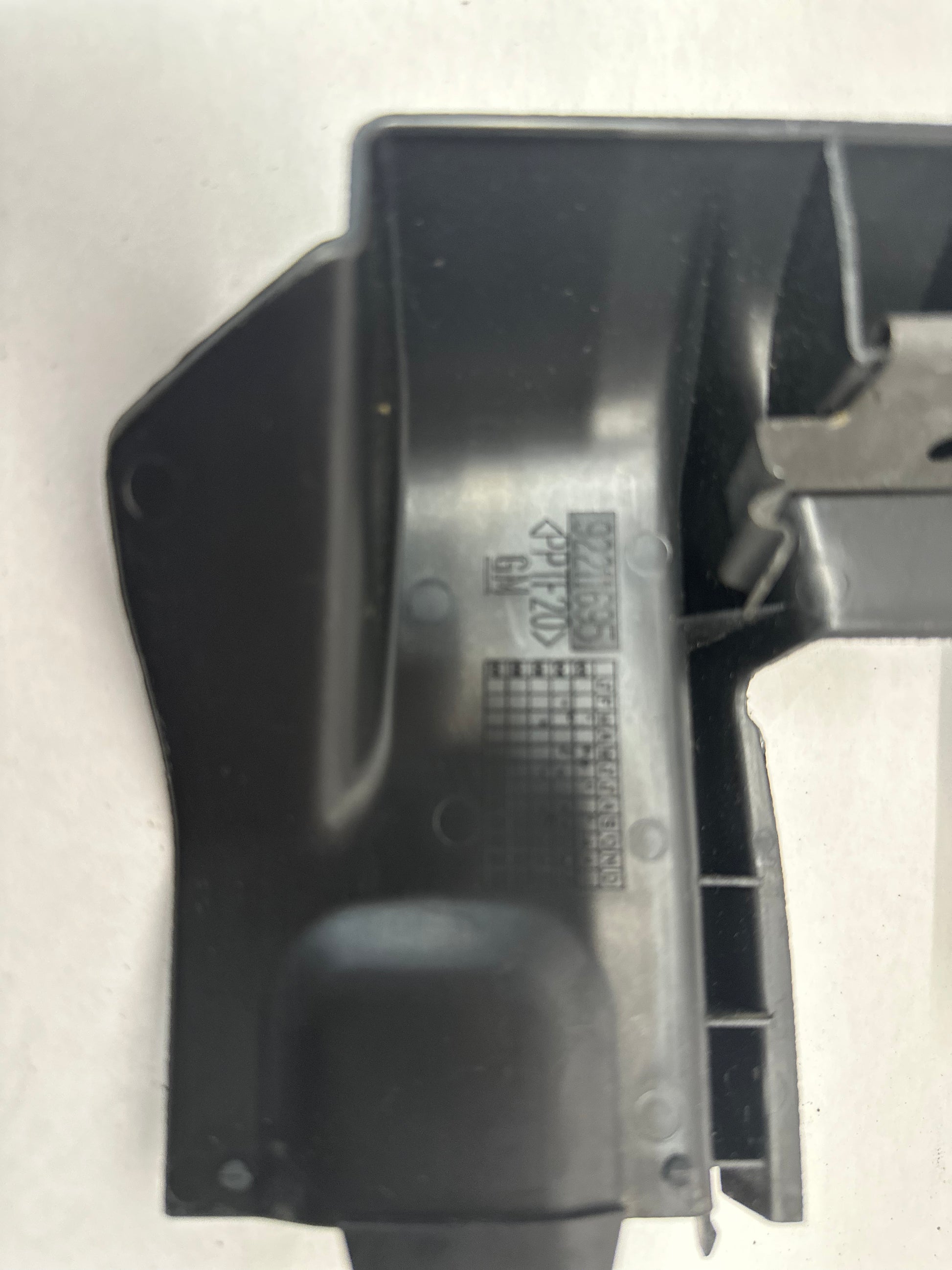 2006 Pontiac GTO Complete LH Driver 4pc Seat Rail Frame Trim Set OEM - Day's Parts Yard