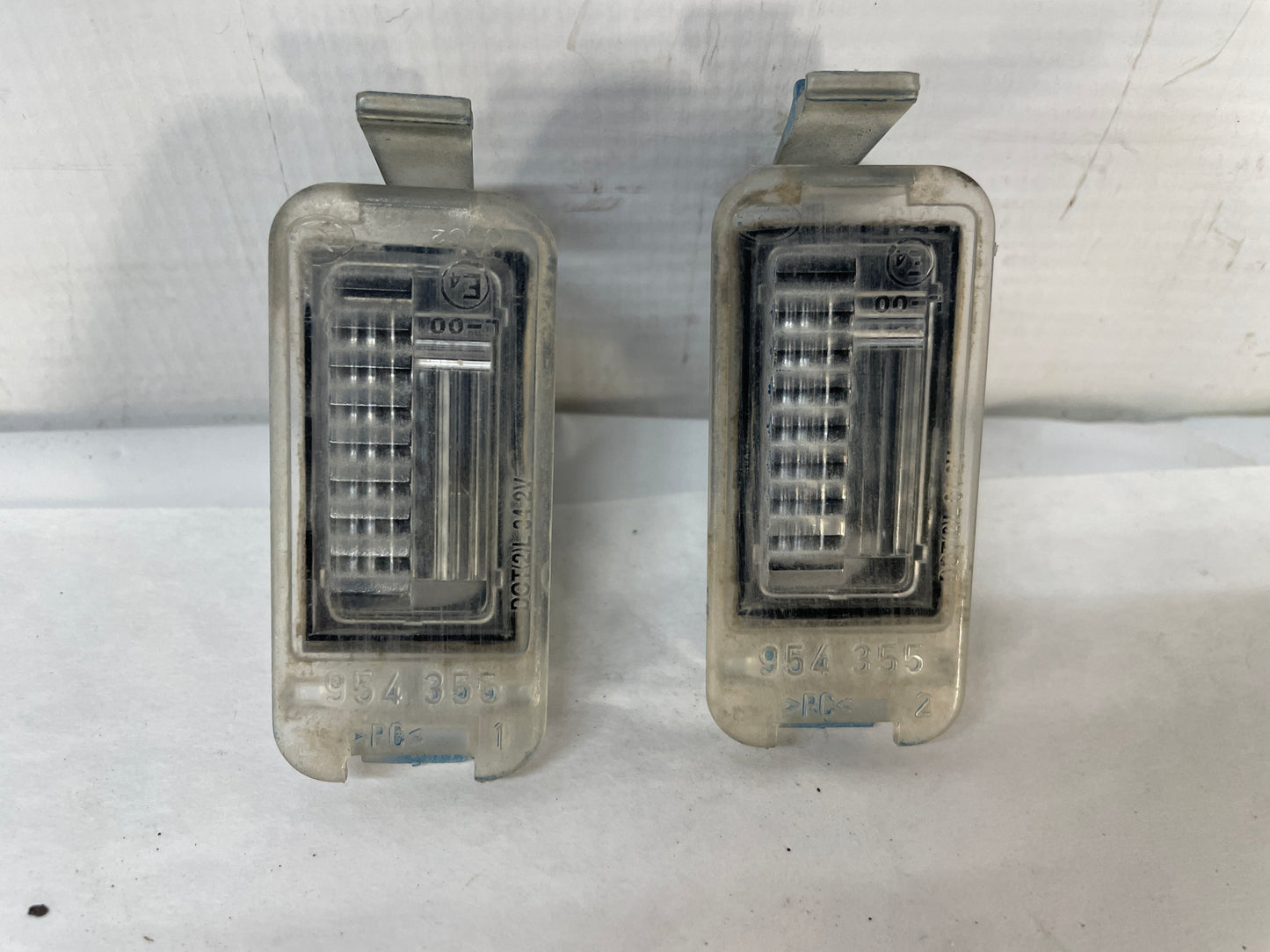 2004 Pontiac GTO License Plate Tag Light Set OEM - Day's Parts Yard