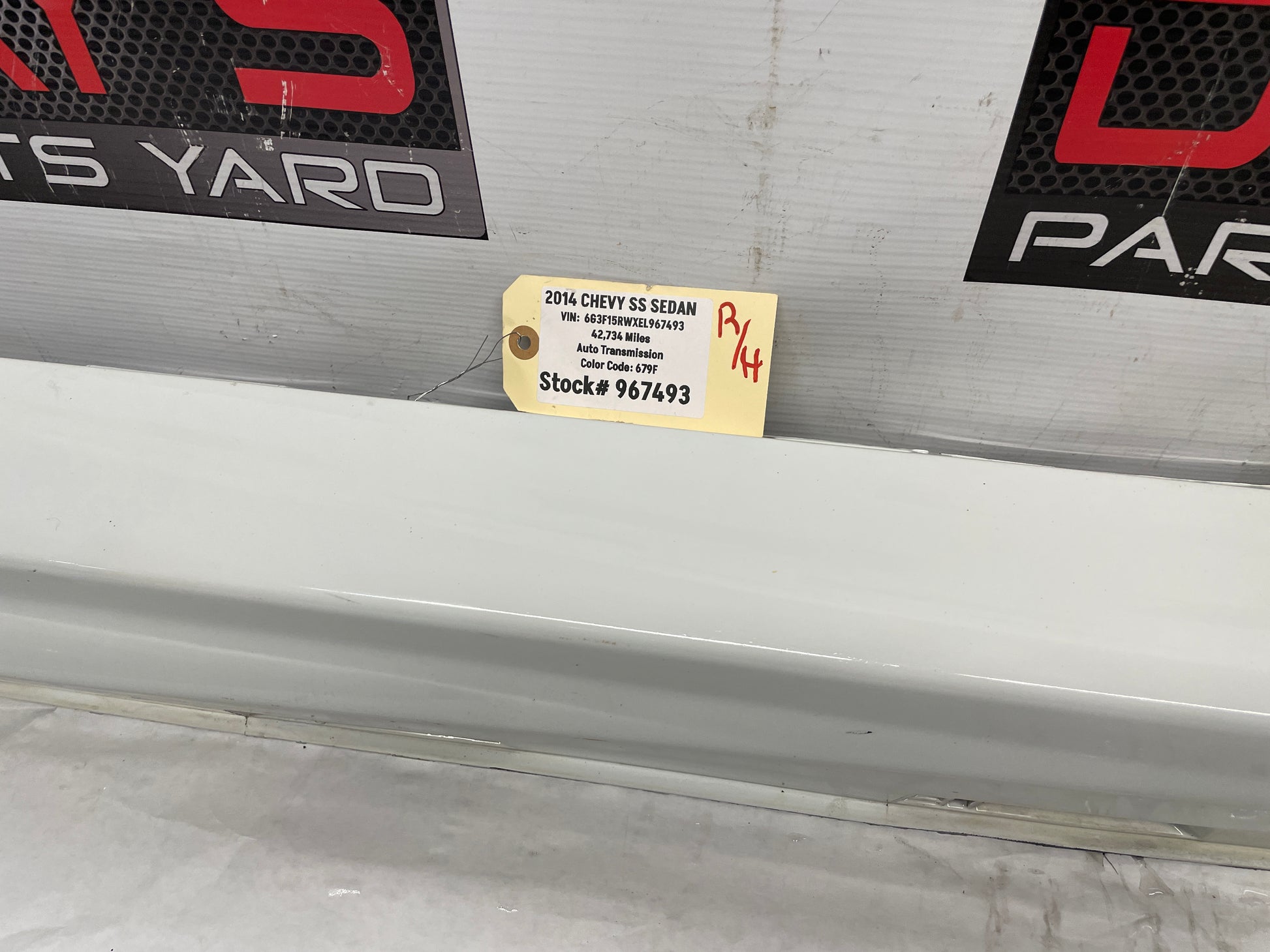 2014 Chevy SS Sedan RH Passenger Rocker Molding Side Skirt Trim Panel OEM - Day's Parts Yard