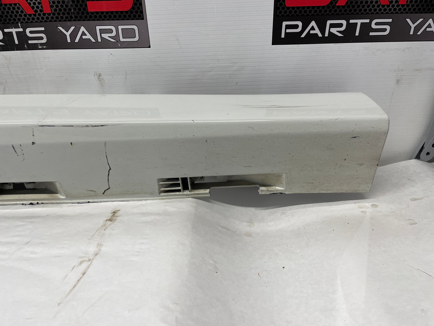 2014 Chevy SS Sedan RH Passenger Rocker Molding Side Skirt Trim Panel OEM - Day's Parts Yard