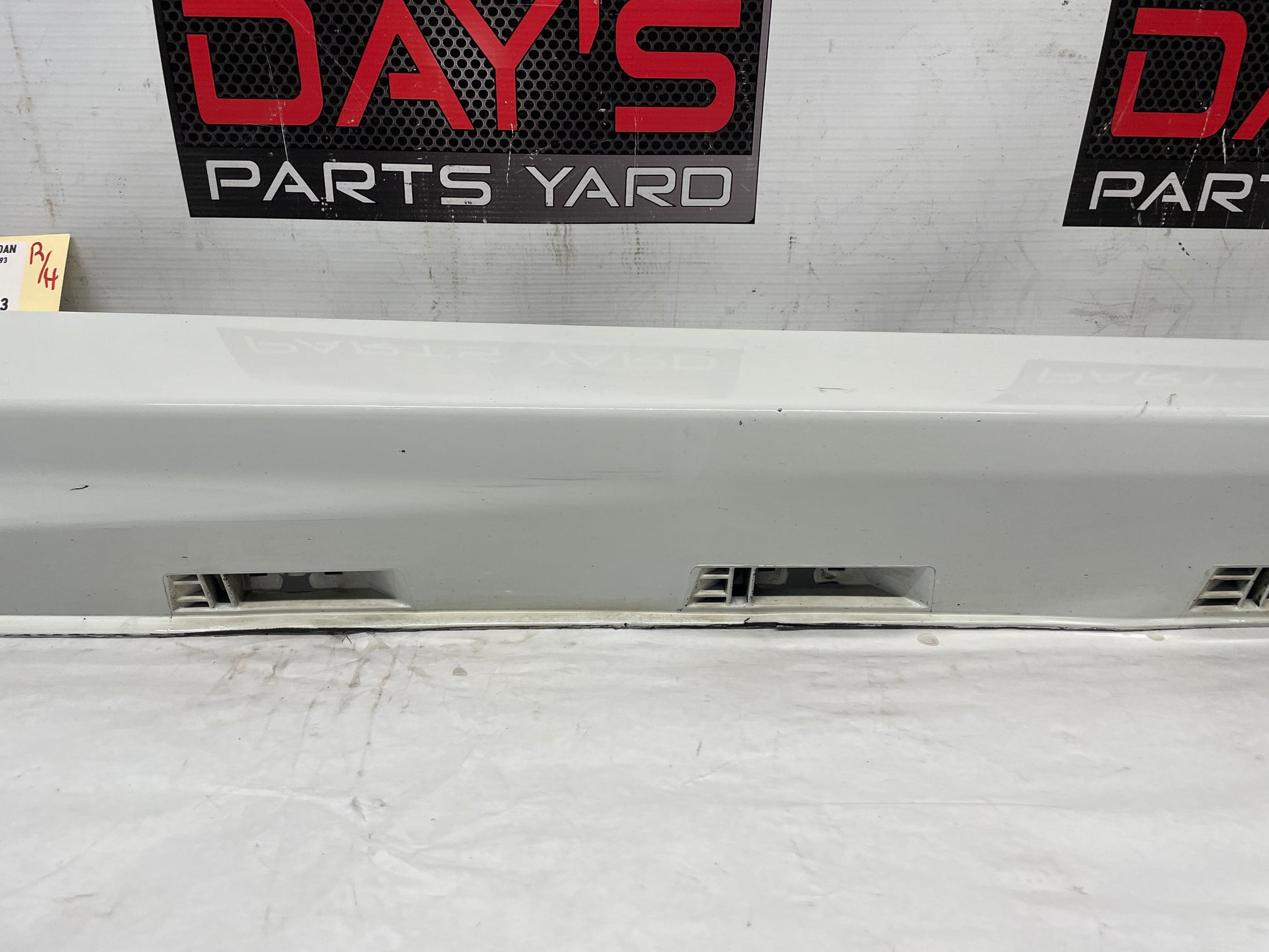 2014 Chevy SS Sedan RH Passenger Rocker Molding Side Skirt Trim Panel OEM - Day's Parts Yard