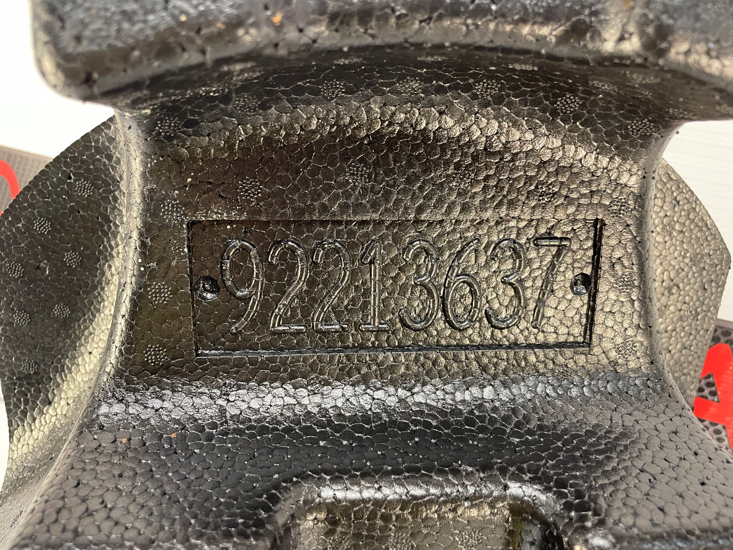 2009 Pontiac G8 GT Complete Tire Air Inflator Compressor Sealant Foam OEM