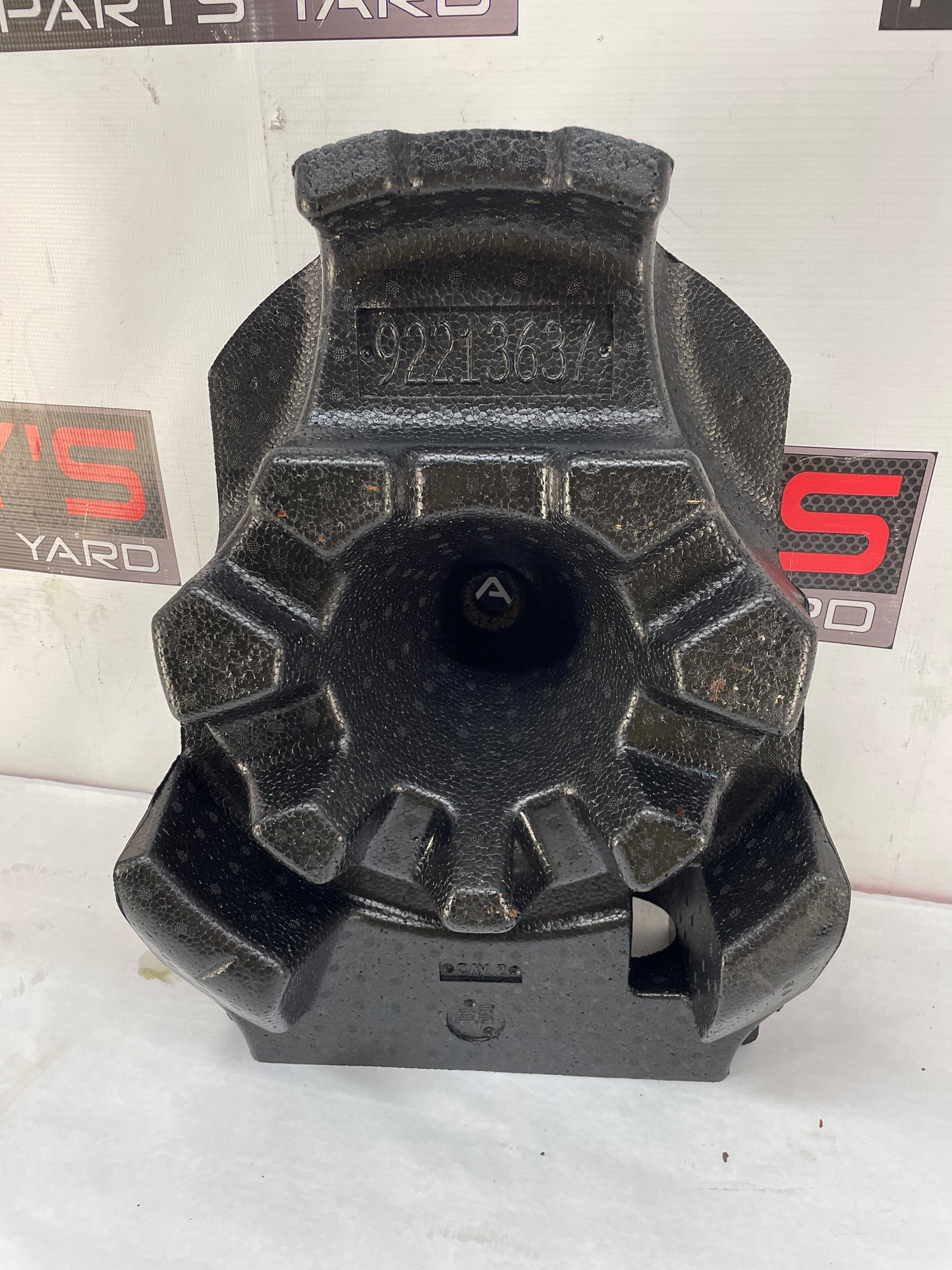 2009 Pontiac G8 GT Complete Tire Air Inflator Compressor Sealant Foam OEM