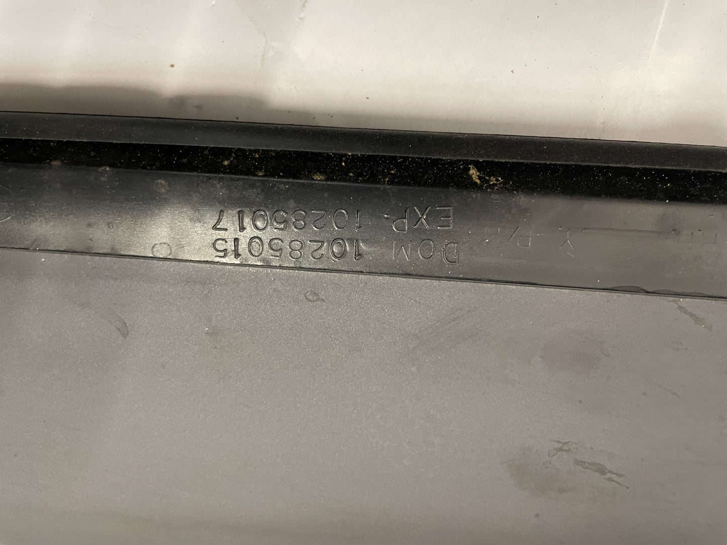 2000 Chevy Camaro Z28 RH Passenger T-Top Glass Window Roof Assembly OEM - Day's Parts Yard