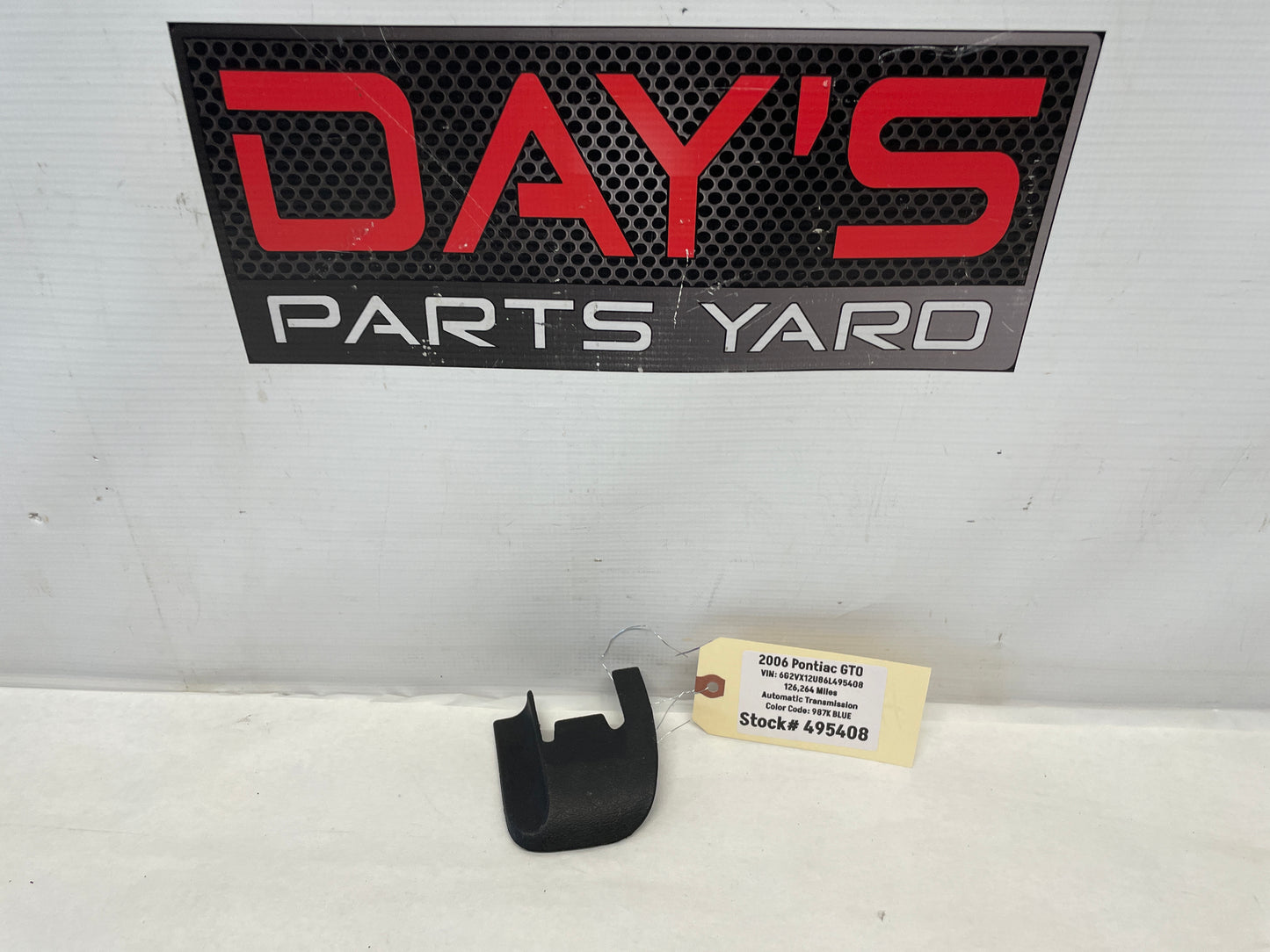 2006 Pontiac GTO RH Passenger Seat Rail Track Bracket Plastic Cover Trim OEM - Day's Parts Yard