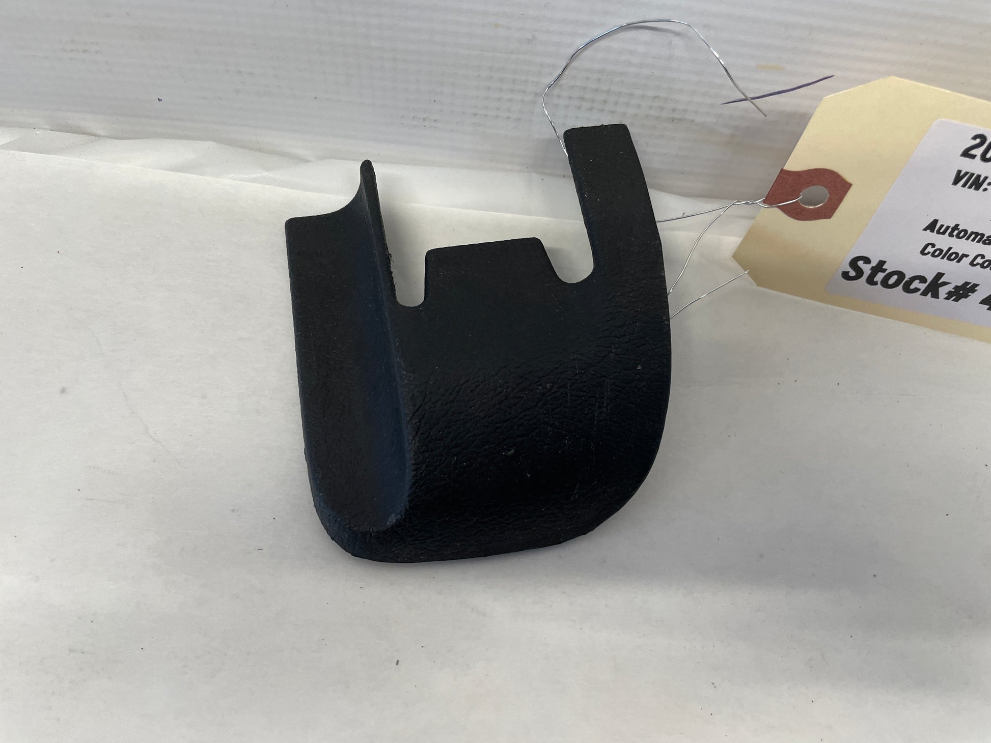 2006 Pontiac GTO RH Passenger Seat Rail Track Bracket Plastic Cover Trim OEM - Day's Parts Yard