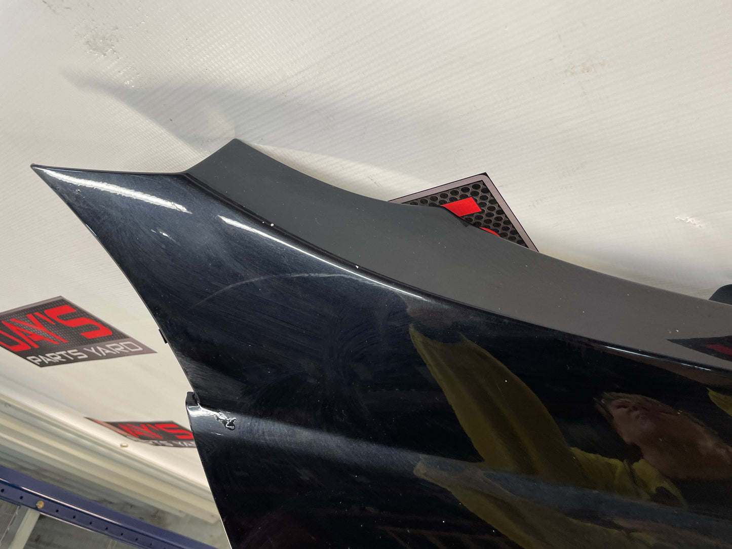 2009 Pontiac G8 RH Passenger Front Fender Black OEM