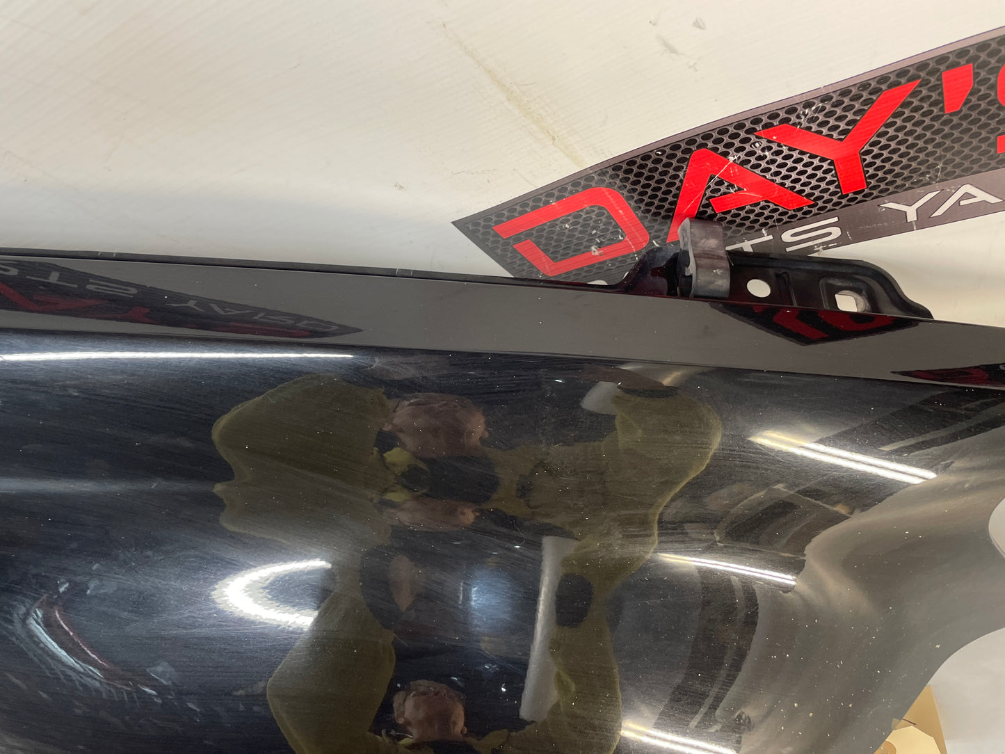 2009 Pontiac G8 RH Passenger Front Fender Black OEM