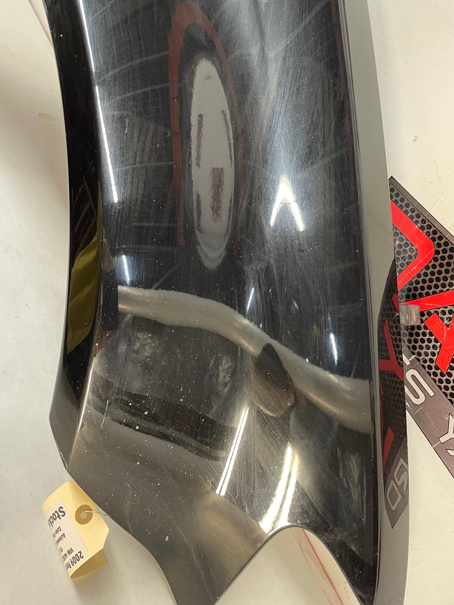 2009 Pontiac G8 RH Passenger Front Fender Black OEM