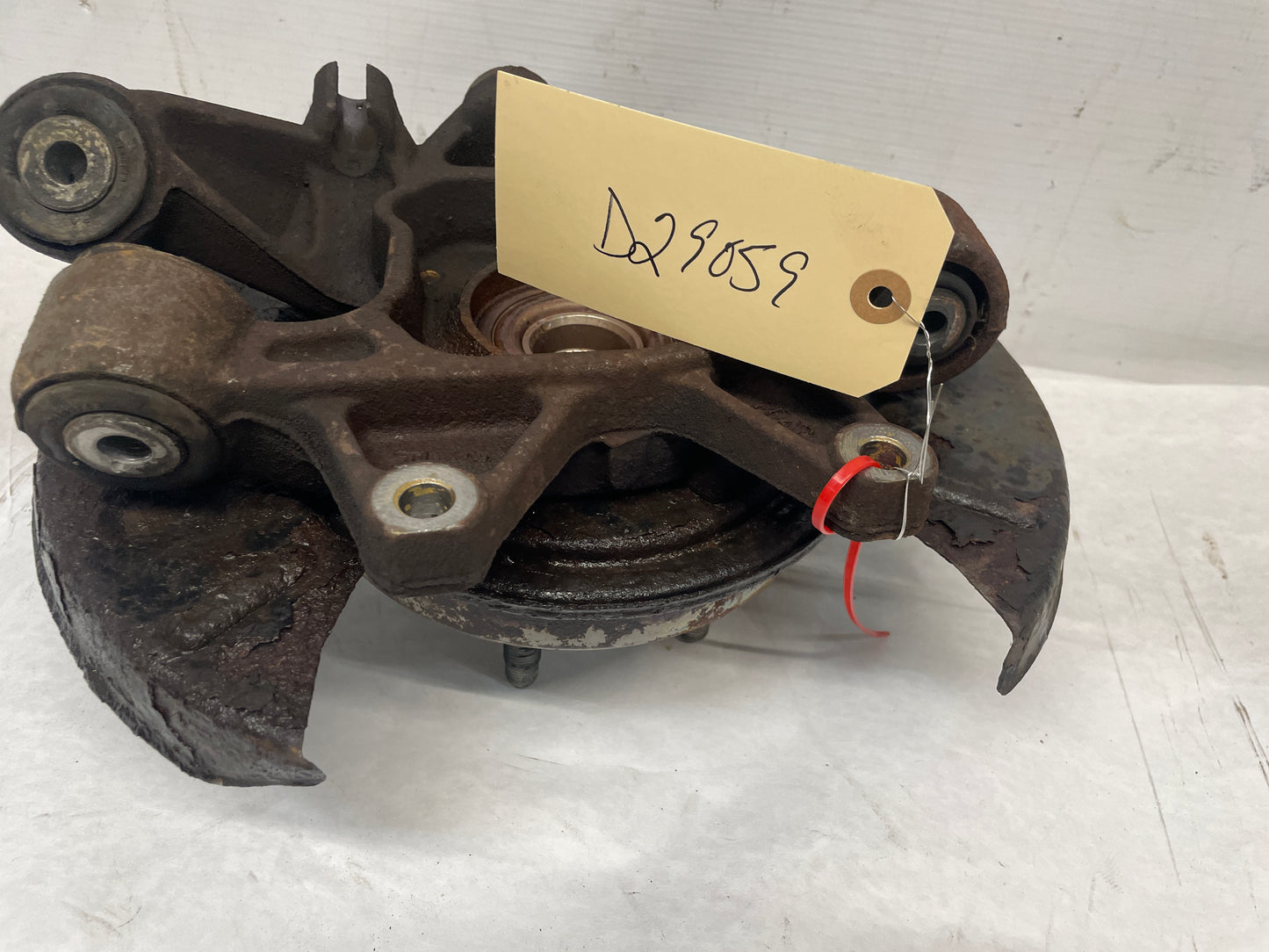 2009 Pontiac G8 GT RH Passenger Rear Suspension Spindle Hub Knuckle Wheel Bearing OEM