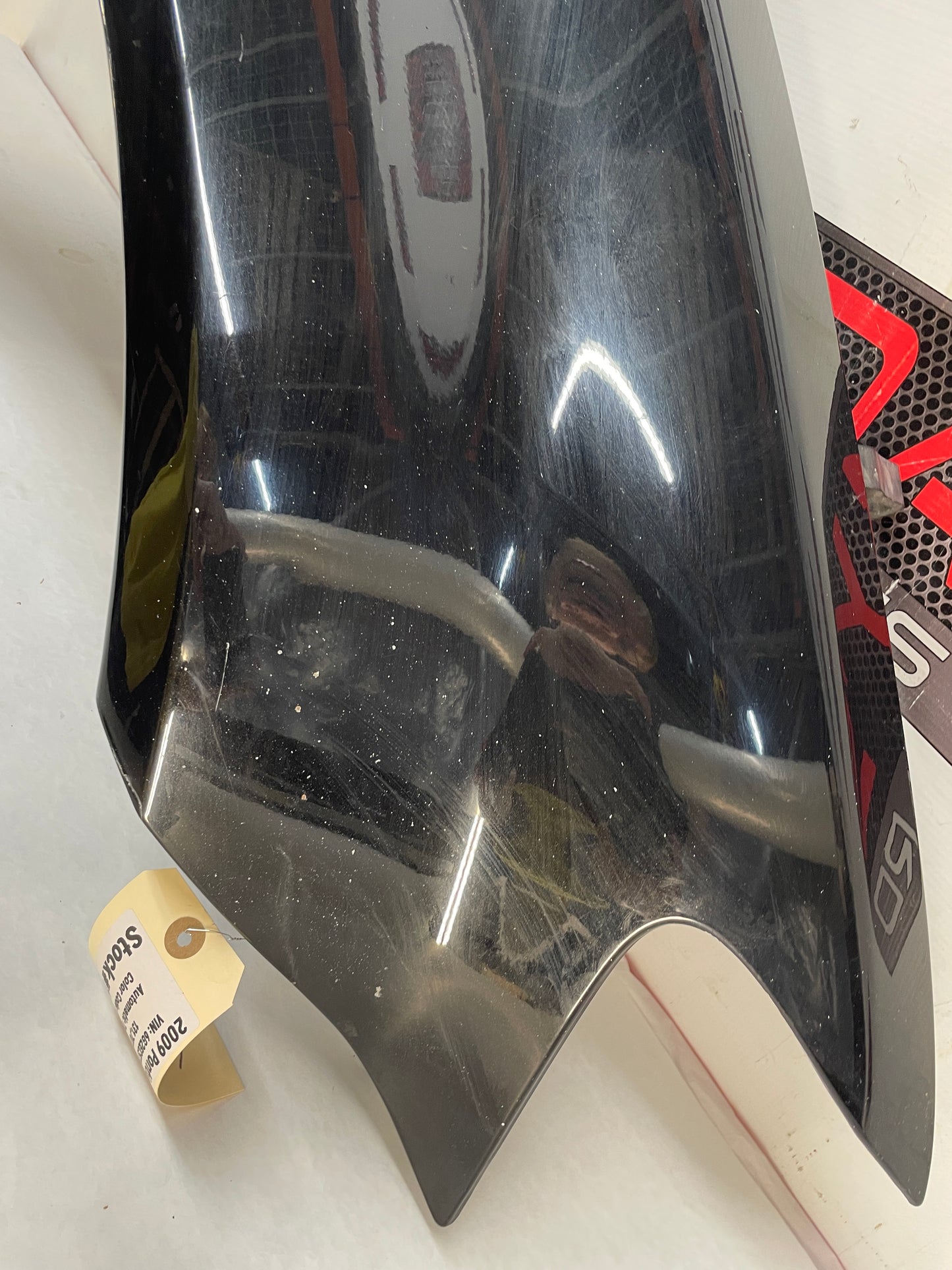 2009 Pontiac G8 RH Passenger Front Fender Black OEM