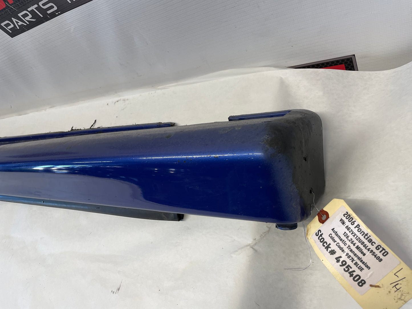 2006 Pontiac GTO LH Driver Rocker Molding Side Skirt Panel OEM - Day's Parts Yard