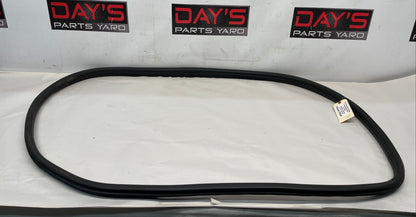2017 Chevy SS Sedan LH Driver Front Door Rubber Weather Strip OEM - Day's Parts Yard