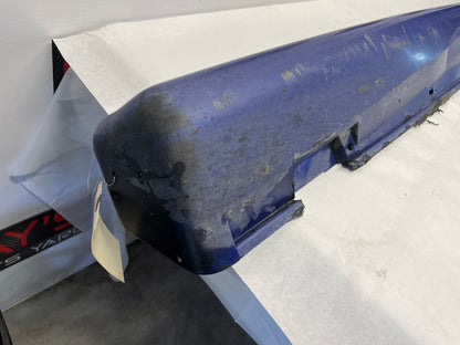 2006 Pontiac GTO LH Driver Rocker Molding Side Skirt Panel OEM - Day's Parts Yard