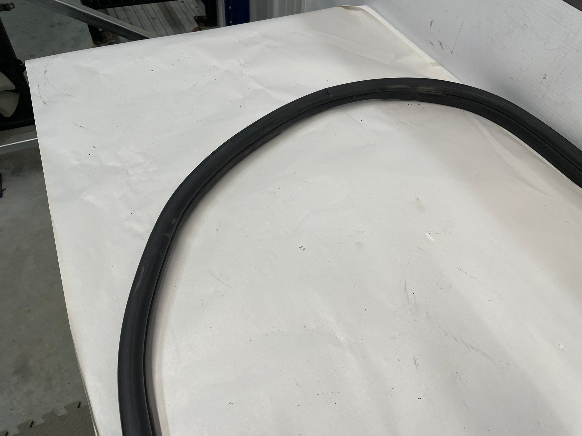 2017 Chevy SS Sedan LH Driver Front Door Rubber Weather Strip OEM - Day's Parts Yard