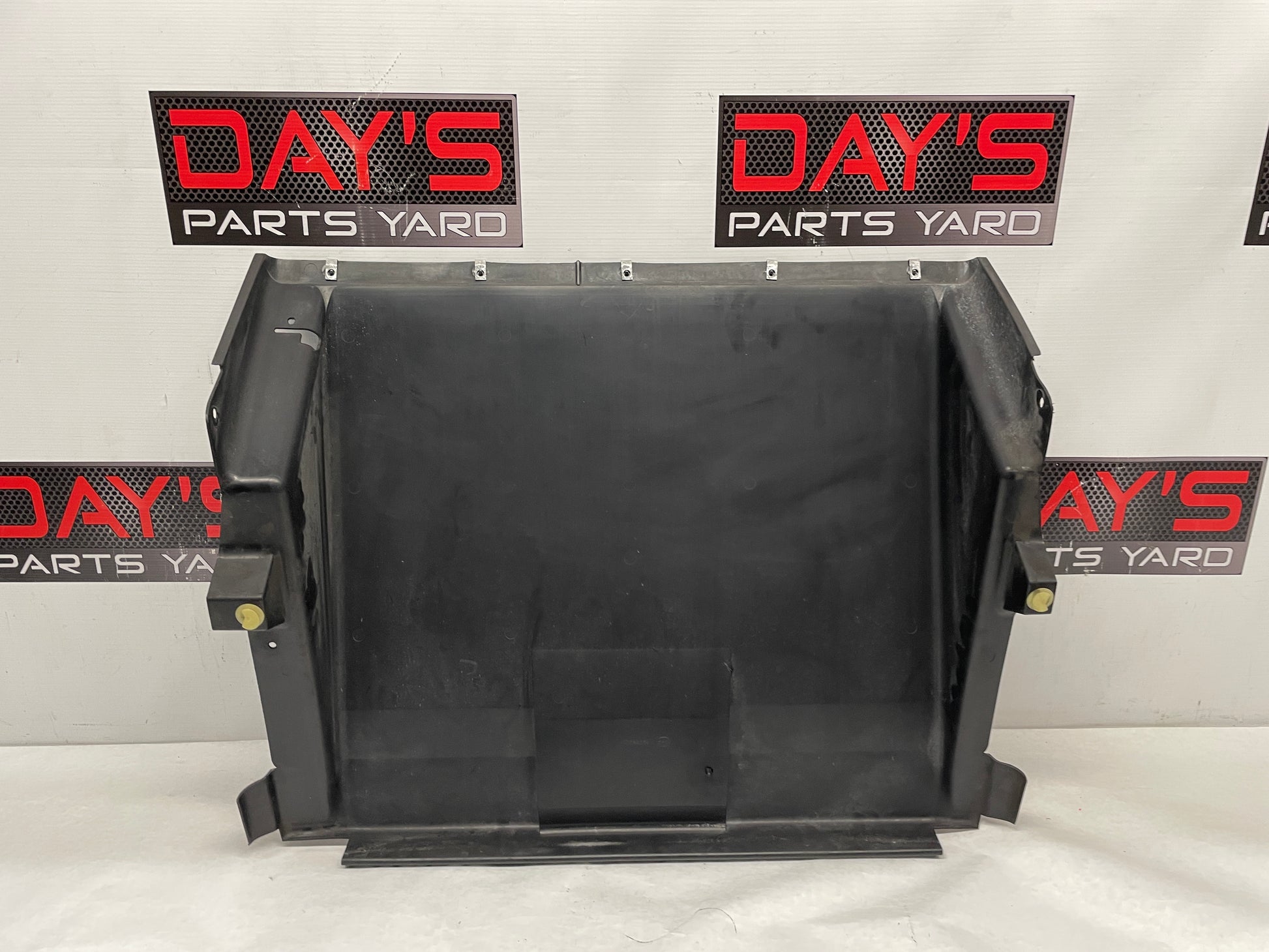 1999 Chevy C5 Corvette Lower Radiator Support Shroud Air Dam Baffle OEM - Day's Parts Yard