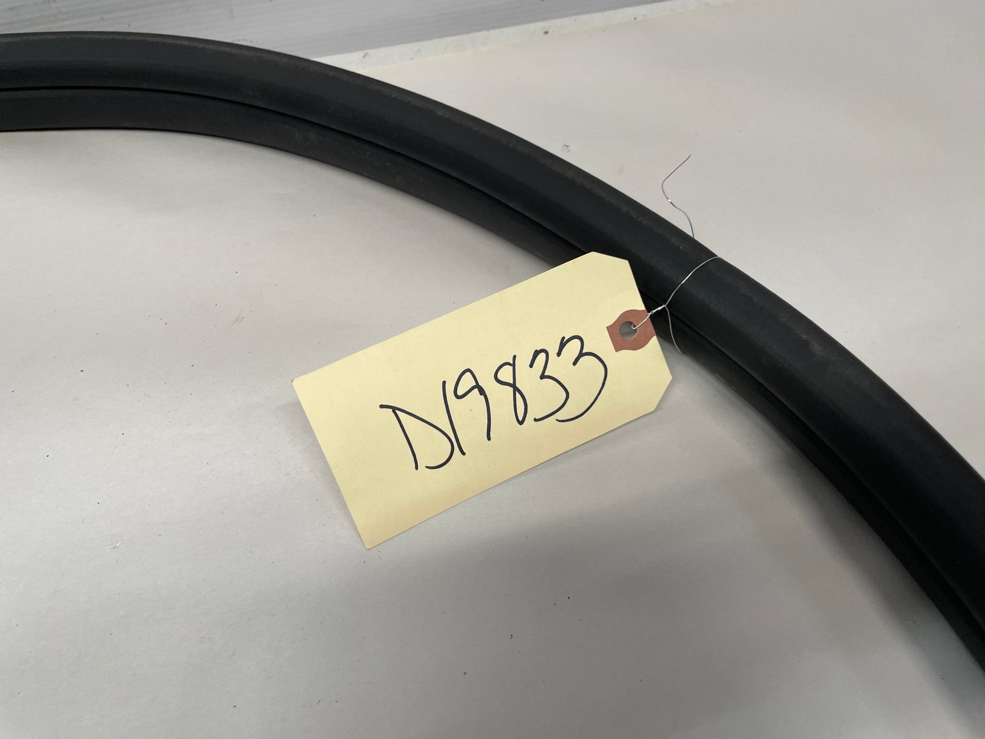 2017 Chevy SS Sedan LH Driver Front Door Rubber Weather Strip OEM - Day's Parts Yard