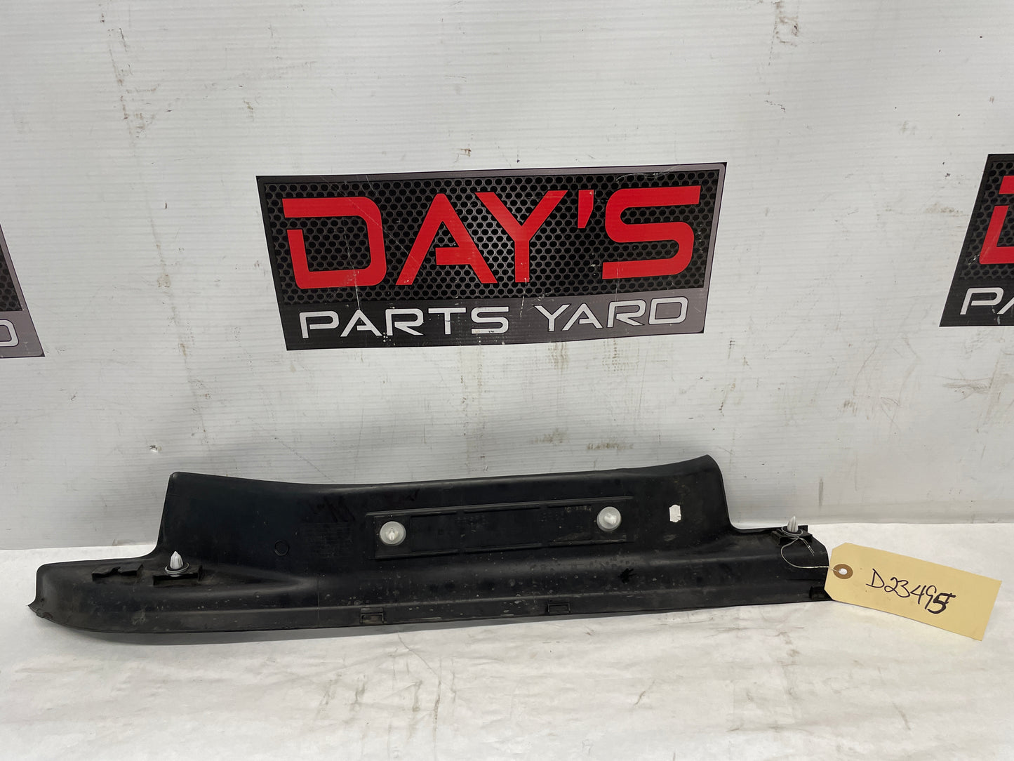 2014 Chevy SS Sedan LH Driver Rear Door Sill Scuff Plate Panel Trim  OEM - Day's Parts Yard